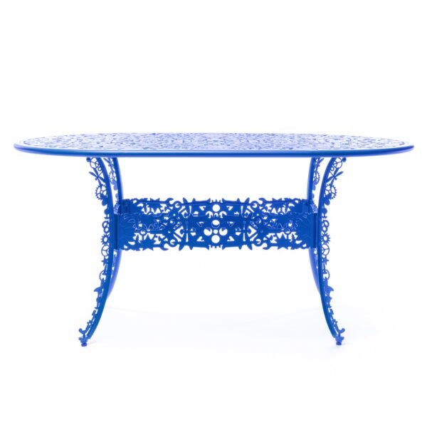Industry Collection ALUMINIUM OVAL TABLE - SKY Blu